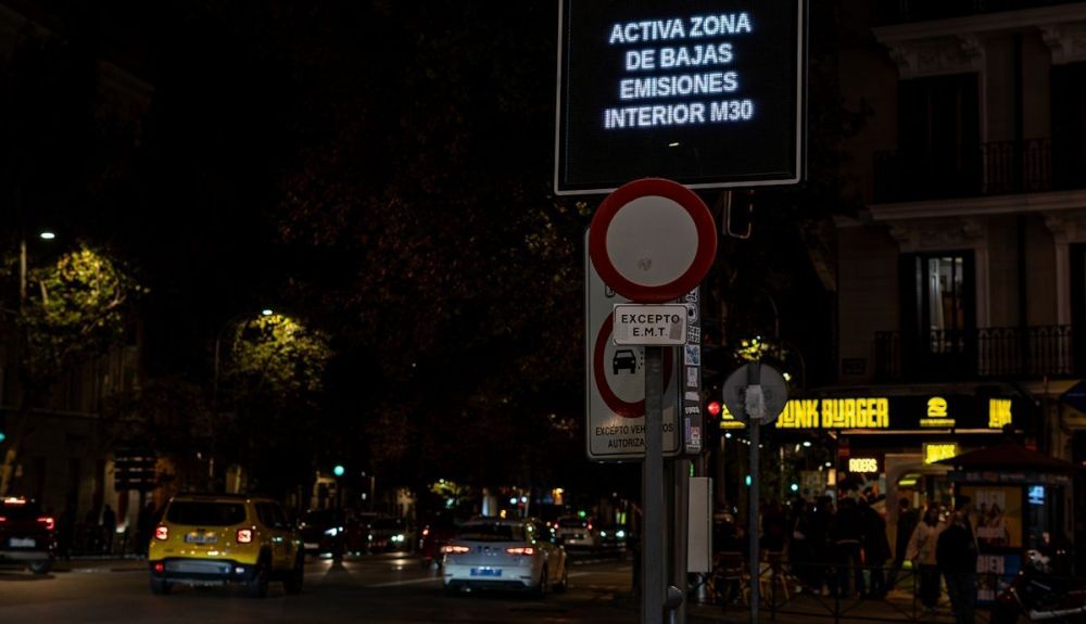 Restricciones para más coches en Zonas de Bajas Emisiones, el Gobierno ampliará las prohibiciones Restricciones para más coches en Zonas de Bajas Emisiones, el Gobierno ampliará las prohibiciones