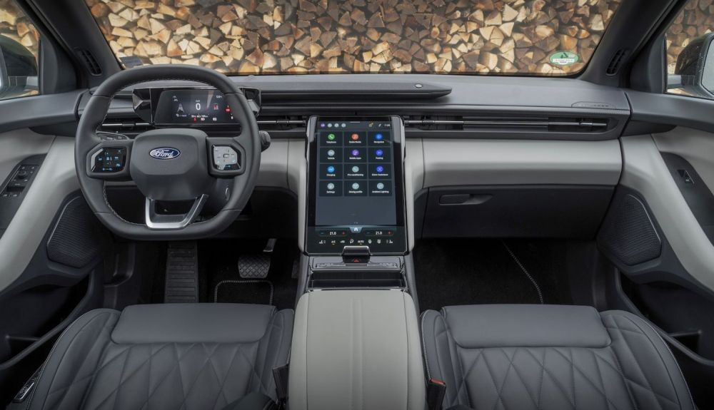 Ford Explorer RWD 286 CV 77 kWh Ford Explorer RWD 286 CV 77 kWh